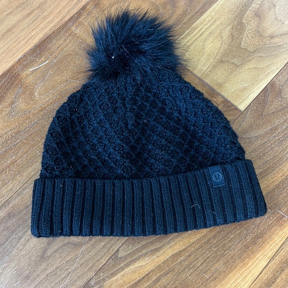 lululemon athletica Accessories - Lululemon Beanie